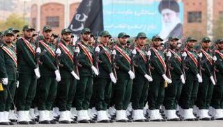 عناصر تابعة للحرس الثوري الإيراني - الفرنسية