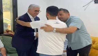فتحي باشاغا خلال زيارة مصراتة