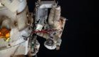 السير في الفضاء 7 ساعات.. المستحيل أصبح واقعا (فيديو)