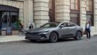 تويوتا كراون في الأسواق.. سعر ومواصفات "الوحش الياباني" (صور)