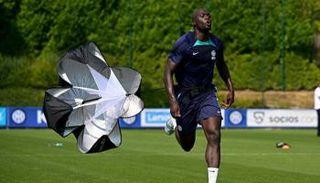 تدريبات روميلو لوكاكو