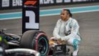 فورمولا 1.. هاميلتون يرفع الراية البيضاء أمام ريد بول وفيراري