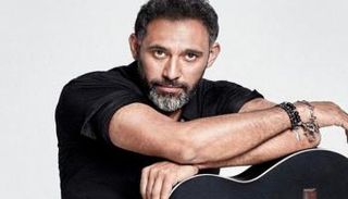 الفنان عمرو مصطفى 