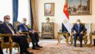 السيسي يستقبل لافروف في القاهرة