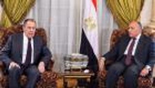 لافروف يصل القاهرة في مستهل جولة أفريقية