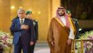 ولي العهد السعودي ورئيس كازاخستان يبحثان تعزيز التعاون