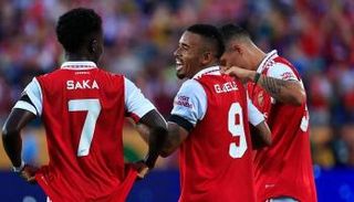 أرسنال وتشيلسي