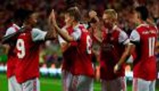 لماذا ارتدى لاعبو أرسنال شارات سوداء في ديربي تشيلسي؟