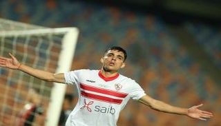 أشرف بن شرقي لاعب الزمالك المصري السابق