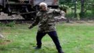 أغربها اللهو بالقنابل.. أشهر زلات بوريس جونسون