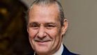 فاروق الفيشاوي.. سر كراهية "الحاوي" للزواج