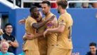 "لا أعرف القديم".. تشافي يكشف سر تمسكه ببقاء ديمبلي في برشلونة