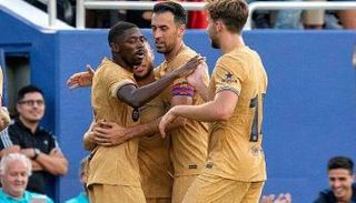 ديمبلي مع لاعبي برشلونة ضد يوفنتوس