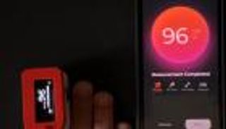 طلاب مصريون يبهرون العالم بجهاز لقياس الجلوكوز في الدم دون تدخل جراحي