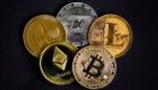 أسعار العملات الرقمية.. صعود جماعي كبير قبل إعلان الفائدة الأمريكية