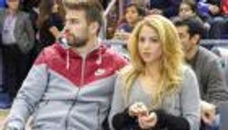 شاكيرا تقترب من المحاكمة في إسبانيا.. وبيكيه طريقها للدفاع