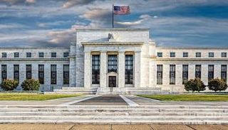 رفع سعر الفائدة الأمريكية 