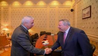 لقاء المبعوث الأمريكي الخاص للقرن الأفريقي، مايك هامر بمسؤولين حكوميين مصريين