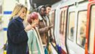 "سي إن إن": الحزب الجمهوري يصنع "دولة داخل الدولة" بأمريكا