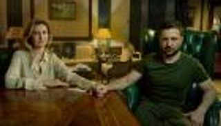 وسط أهوال حرب أوكرانيا.. جلسة تصوير لزيلينسكي وزوجته 