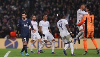 ليونيل ميسي ضد باريس سان جيرمان