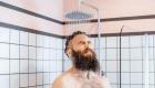 مدن ألمانية تفرض الاستحمام بمياه باردة.. فما السر؟