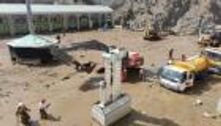 غمرت 62 مدينة.. إيران تستعين بالجيش لمواجهة الفيضانات