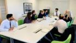 "عمرو البيض" في لندن.. قضية الجنوب ودعم تماسك المجلس الرئاسي