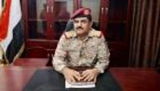 في أول تصريحاته.. وزير الدفاع اليمني يوجه برفع الجاهزية القتالية