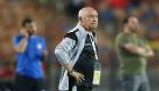 فيريرا يجيب.. هل تحسم قمة الزمالك وبيراميدز لقب الدوري المصري؟