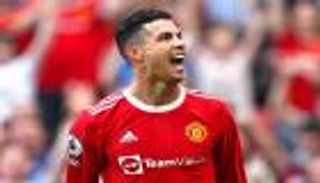 بحضور تونسي.. كريستيانو رونالدو يظهر في تدريبات مانشستر يونايتد (صورة)