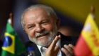 لحسم رئاسة البرازيل.. لولا يتسلح بـ"الجماهير والدخل" في وجه بولسونارو