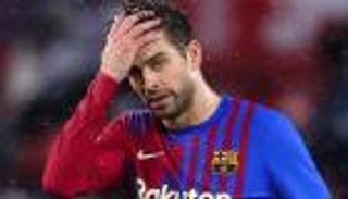 بطلها بيكيه.. تصريحات قديمة تحرج برشلونة أمام ريال مدريد