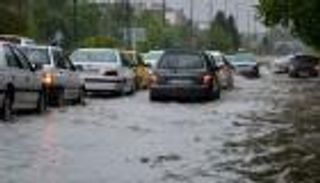 مقتل 6 عراقيين في فيضانات شمال إيران