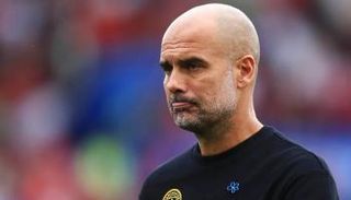 بيب جوارديولا مدرب مانشستر سيتي ضد ليفربول