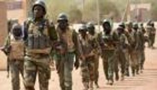 16 قتيلًا في هجومين لداعش على مخيمات في شمال مالي