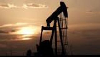 تراجع أسعار النفط قبل اجتماع "أوبك+"