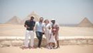 آثار القاهرة التاريخية تبهر نجوم فيلم A Day to Die (صور)