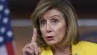 رغم تحذيرات الصين.. ما سر إصرار بيلوسي على زيارة تايوان؟