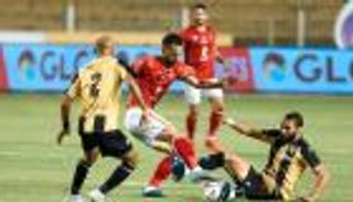 بعد فوز الزمالك على بيراميدز.. ماذا يحتاج الأهلي للتتويج بالدوري المصري؟