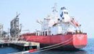 الكويت تصدر أول شحنة وقود سيارات منخفض الكبريت لآسيا