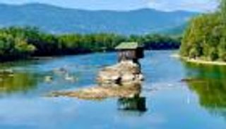 أغرب المباني حول العالم.. تخطف الأنظار "صور"