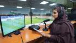 مريم يوسف: طموحي دخول عالم التعليق الرياضي كأول إماراتية