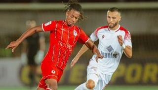 المهدي مبارك لاعب العين الإماراتي الجديد