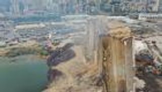 الذكرى الثانية لانفجار مرفأ بيروت.. تنكيس أعلام وحداد وتحركات شعبية