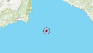 النقطة التي ضربها الزلزال