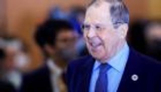 كرة سلة وبرنامج نووي.. هوامش روسية أمريكية على متن أزمة أوكرانيا 