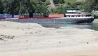 نهر الراين.. طعنة في قلب "سلاسل الإمداد" الأوروبية