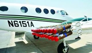 الاستمطار يتضمن حقن مواد خاصة في الغيوم- أرشيفية