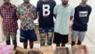 "عصابة بطاقات المساج" في قبضة شرطة الشارقة